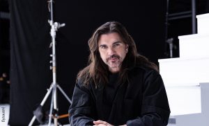 Juanes ahora tiene un podcast. ¡De cantante a entrevistador!
