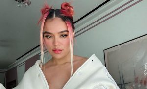 Karol G dio serenata a capela y sorprendió a sus seguidores