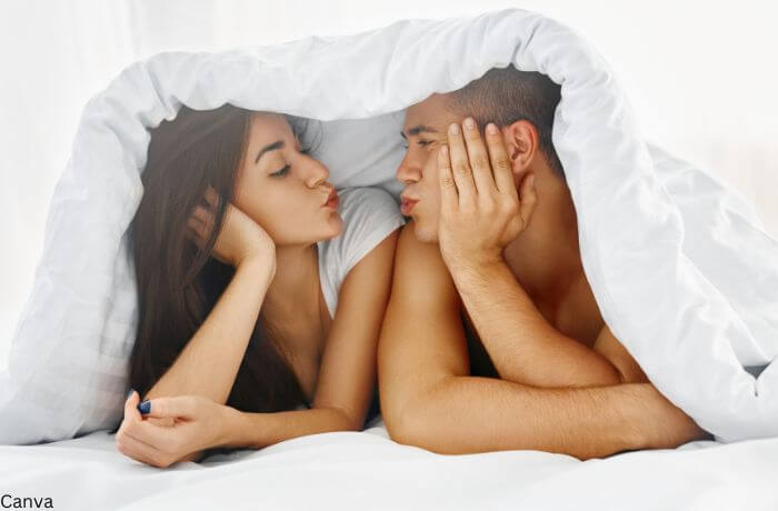 Foto de pareja en la cama