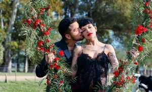 ¡Es oficial! Nació el bebé de Christian Nodal y Cazzu y ellos mismos lo confirmaron