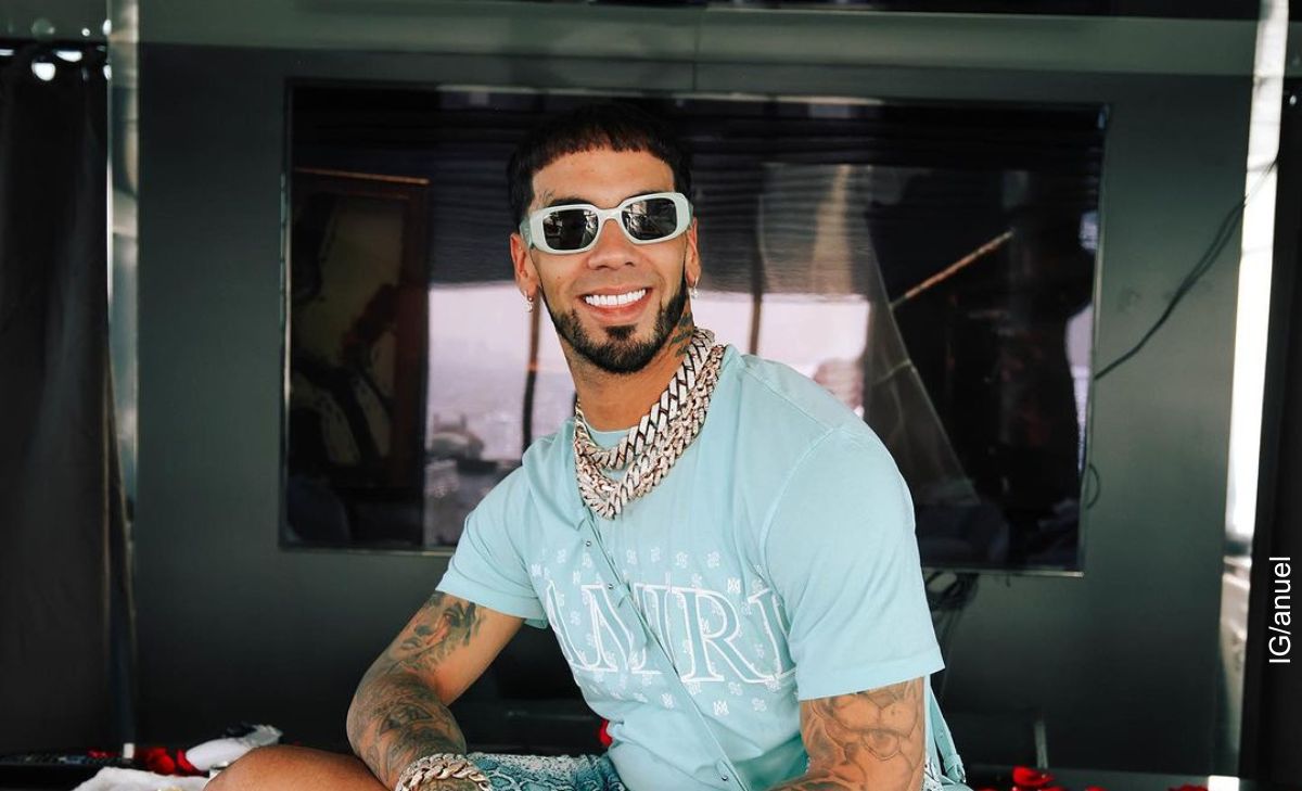 Anuel le dio tremendo detalle a su novia, ¡con helicóptero incluido!