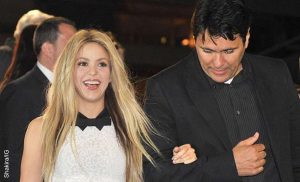 Shakira celebra bailando con su hermano en barranquilla