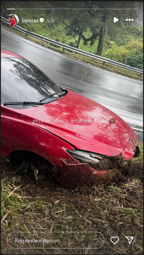 La Jesuu se accidentó