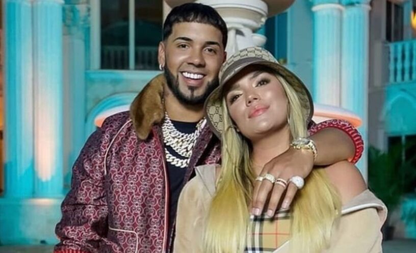 Anuel mencionó a Karol G en su canción