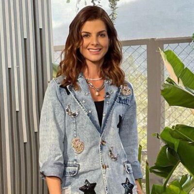 Carolina cruz y la venta de ropa para su fundación
