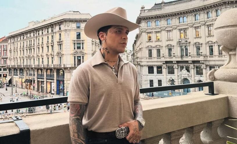 Christian Nodal explica porque no compartió fotos con su hija