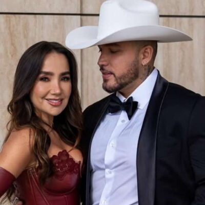 El primer regalo que recibió Paola Jara para su bebé