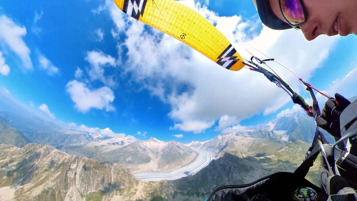 Ella es la turista que murió al caer de parapente en Roldanillo