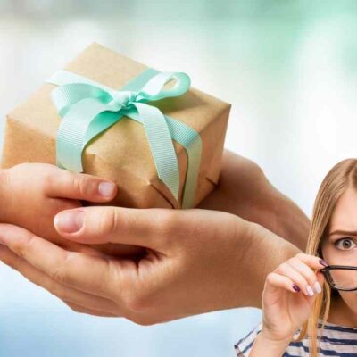 regalos que NO deberías aceptar de nadie