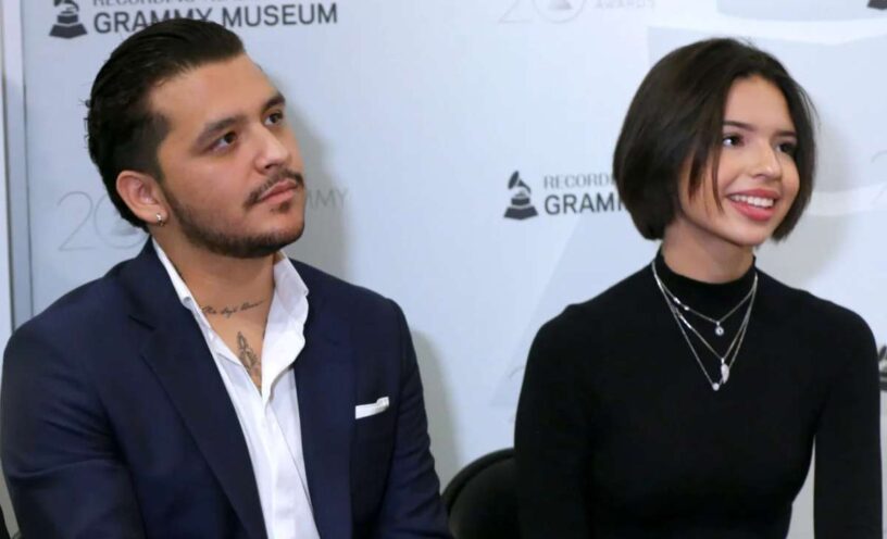 foto de Christian Nodal y Ángela Aguilar en los Latin Grammy 2024