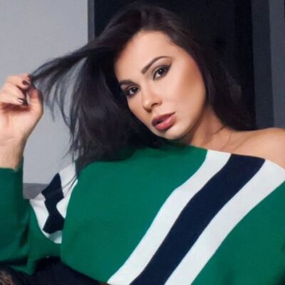 foto de Esperanza Gómez a los 16 años