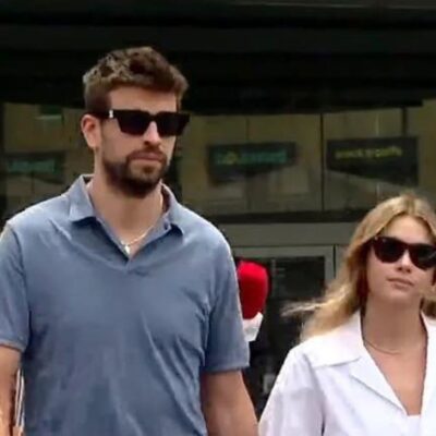 foto de Piqué besando a Clara Chía