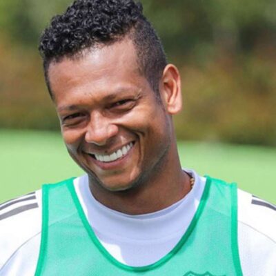 Fredy Guarín presentó a su nueva novia con una foto