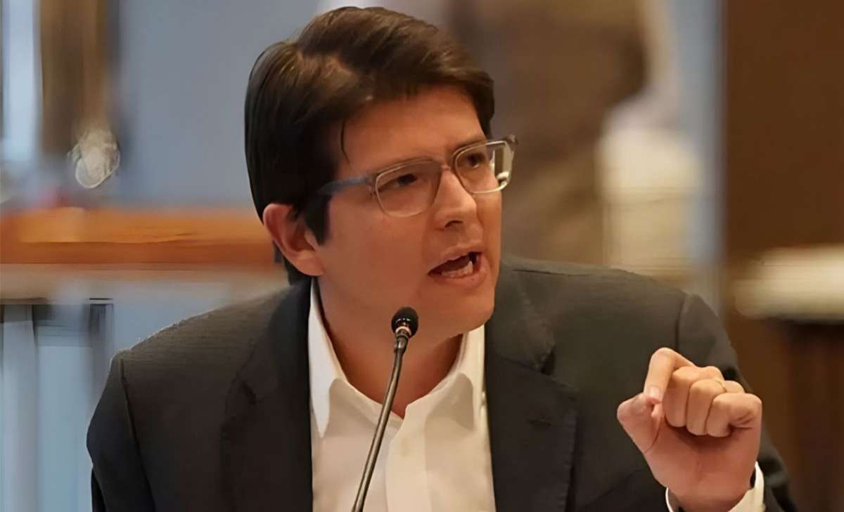 comunicado Fundación Santa Fe