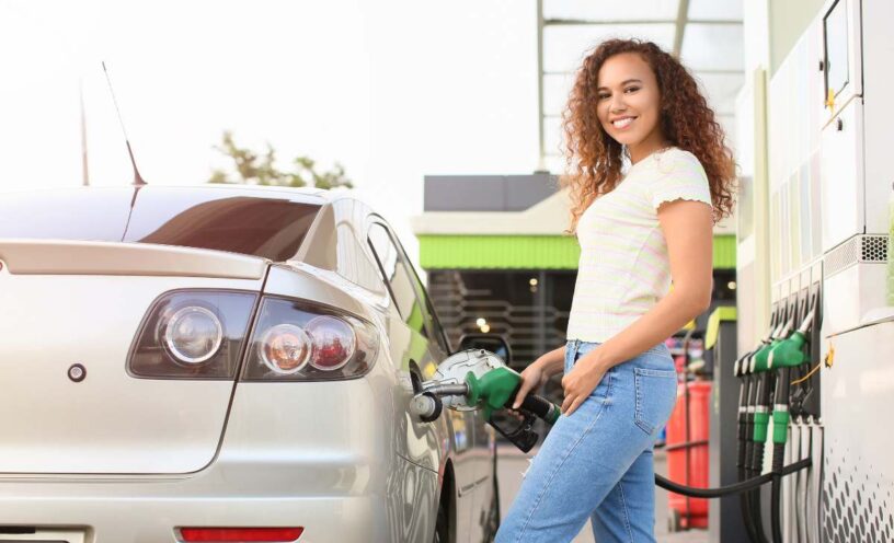 Jumbo y Metro ofrecen un galón de gasolina