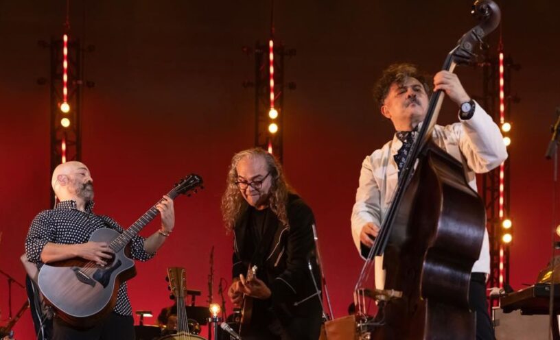 La Base de Café Tacvba