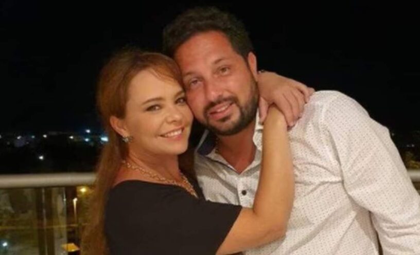 Natasha Klauss se divorció