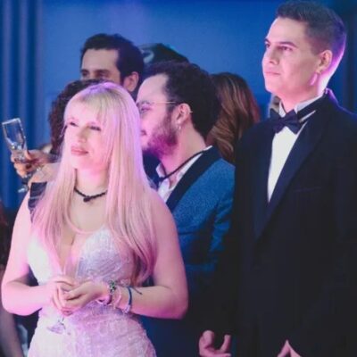 Ornella viajando con la familia de Miguel Bueno