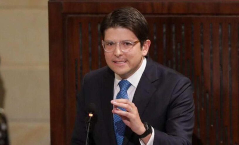 cirugía de Miguel Uribe