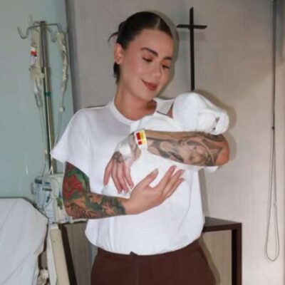 ¿Qué le dijo Cinthia Cossio a quienes la criticaron por estar maquillada en el parto de su bebé?