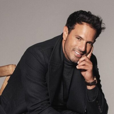 relación de Alejandro Estrada con cantante