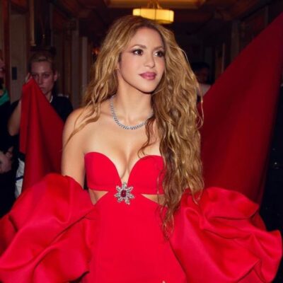 Shakira de fiesta después de la MET Gala