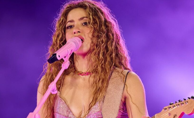 Shakira está internada en una clínica en Perú