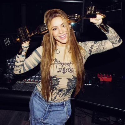 Shakira no dejó cambiar letra de Session 53