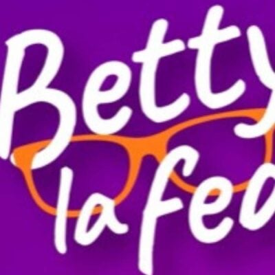 la mujer que estaria entre betty y armando en yo soy betty la fea