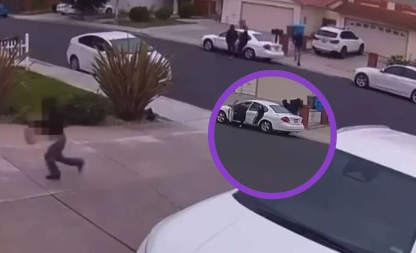 El video de la niña que corre a refugiarse al ver a varios hombres perseguirla frente a su casa