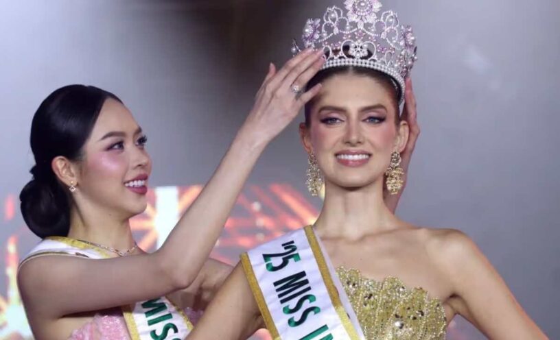 ¿Quién es Catalina Duque, la paisa que le dio la corona a Colombia en Miss International 2025?