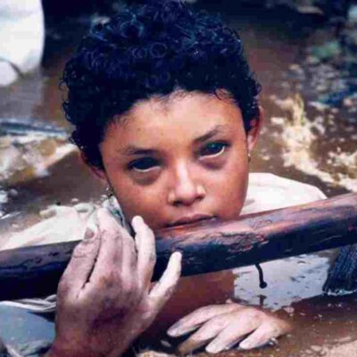 ¿Por qué Omayra Sánchez tenía los ojos negros antes de morir tras la tragedia de Armero?