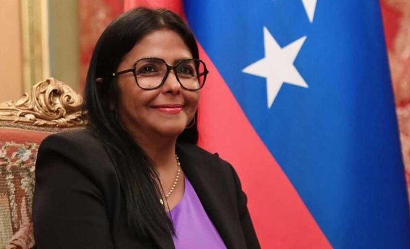 ¿Quién es el famoso actor que expuso su romance con Delcy Rodríguez, presidenta interina de Venezuela?