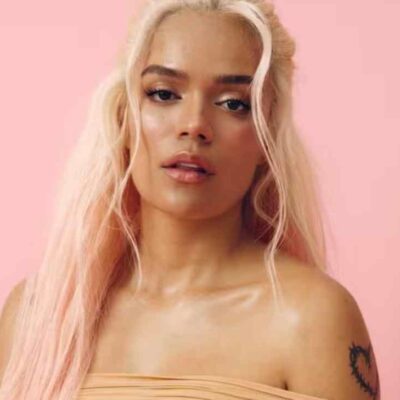 Karol G recibió una inesperada demanda