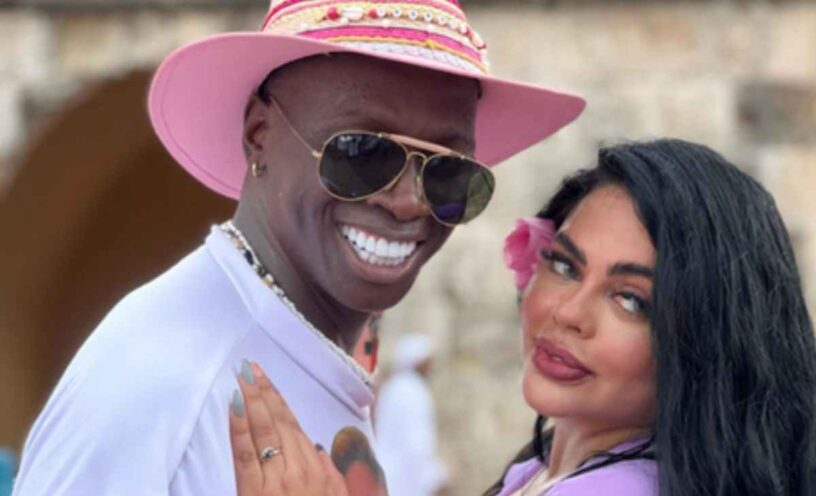 La pólemica foto y mensaje de Omar Murillo junto a un hombre