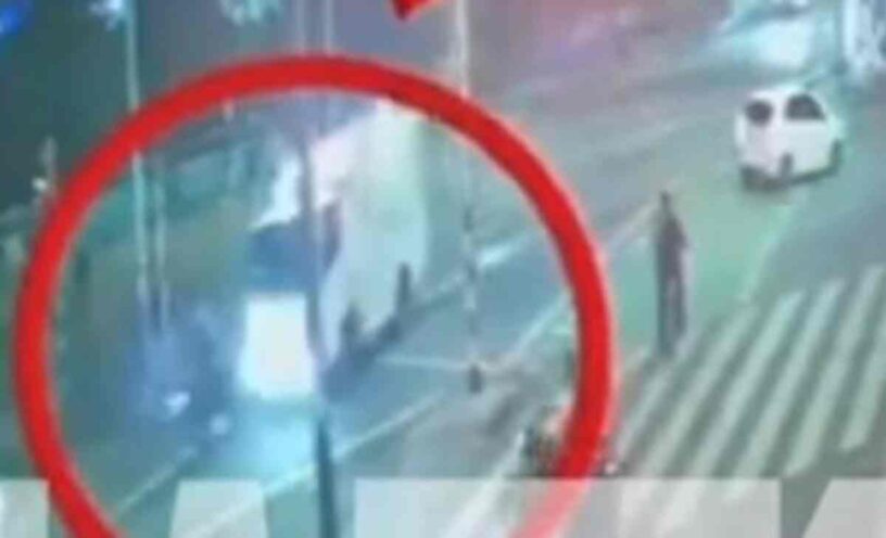 mbulancia arrolló a un estudiante de 24 años en Bogotá