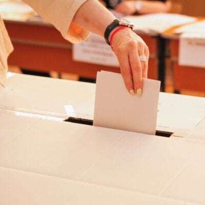 Consulte su puesto de votación para las elecciones 2026